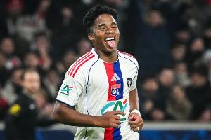 文班VS亚历山大！MVP前三在分区决赛打抢七 82年伯德J博士后首对